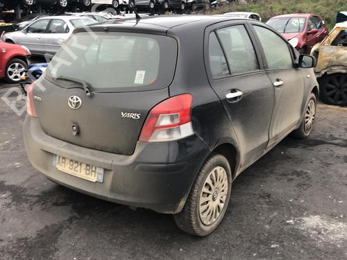 Rudehejsemekanisme Højre foran TOYOTA YARIS (_P9_) 1.4 D-4D (NLP90_, NLP90R) | BP25521195C23 