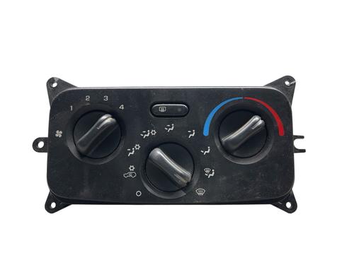 Used Climate control JEEP CHEROKEE (KJ) 2.5 CRD 4x4 (143 hp) 26392068