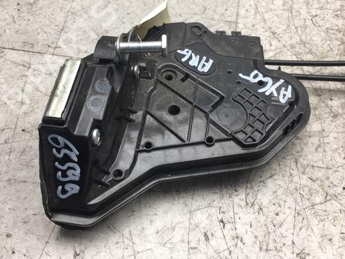 rear-left-lock-toyota-aygo-_b4_-2014-25538411 main image