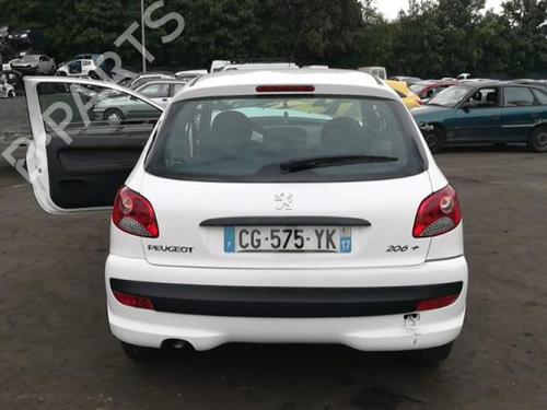Left mirror PEUGEOT 206+ (2L_, 2M_) 1.4 HDi eco 70 | BP25577325C26