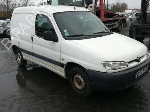 Front right window mechanism PEUGEOT PARTNER Box Body/MPV (5_, G_) 1.9 D | BP25553381C23 