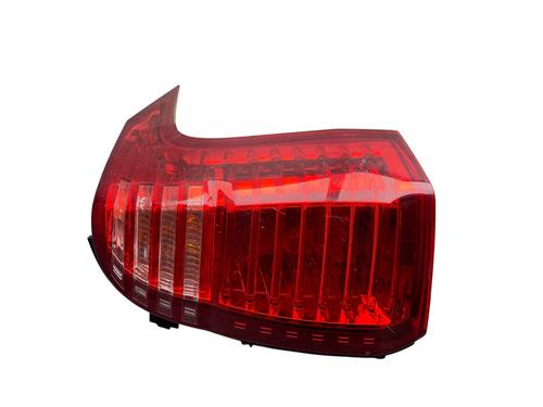 Used Right taillight Right taillight PEUGEOT 5008 (0U_, 0E_) 1.6 HDi (112 hp) 33019809 33019809