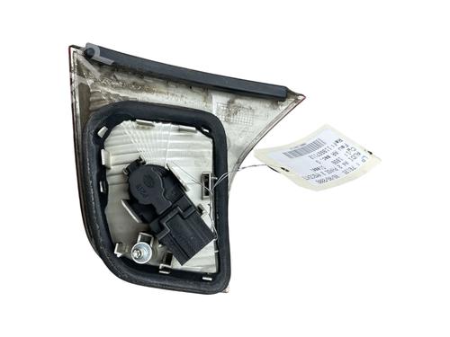 Used Left tailgate light Left tailgate light 31833080 31833080