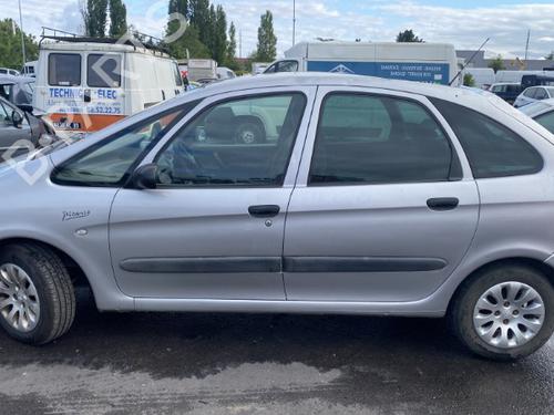Right headlight CITROËN XSARA PICASSO (N68) 1.8 16V | BP25549553C29 