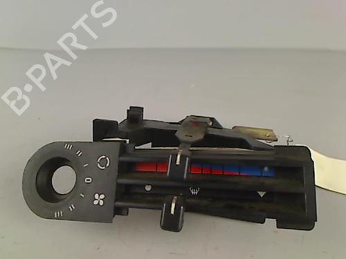 Used Climate control FORD FIESTA III (GFJ) 1.6 i 16V (88 hp) 27576288