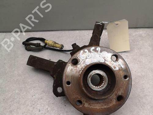Used Left front steering knuckle Left front steering knuckle RENAULT CLIO II (BB_, CB_) 1.5 dCi (B/CB07) (65 hp) 25561520 25561520