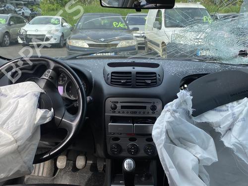 Front windshield wiper arm ALFA ROMEO 147 (937_) 1.6 16V T.SPARK (937.AXA1A, 937.AXB1A, 937.BXB1A) | BP25547782C143 