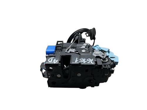 front-right-lock-vw-golf-plus-v-5m1-521-2004-2005-2006-2007-2008-2009-2010-2011-2012-2013-31596126 main image
