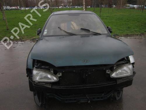 Right headlight HYUNDAI ACCENT I (X-3) 1.3 i 12V | BP25523151C29 