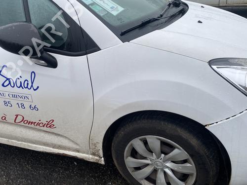 Switch CITROËN C3 II (SC_) | BP34220494I30 - Image 9