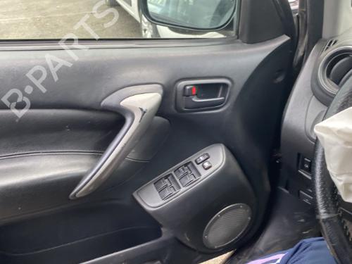Front left interior door handle TOYOTA RAV 4 II (_A2_) 2.0 D 4WD (CLA20_, CLA21_, CLA20R, CLA21R) | BP26147993I13  - Image 5