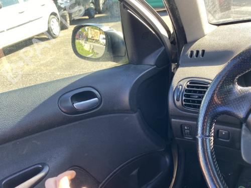 Clignotant avant gauche PEUGEOT 206 Hatchback (2A/C) 2.0 HDI 90 | BP28198788C32 