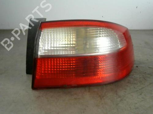 Used Right taillight RENAULT LAGUNA II (BG0/1_) 1.6 16V (BG0A, BG0L) (107 hp) 25524197