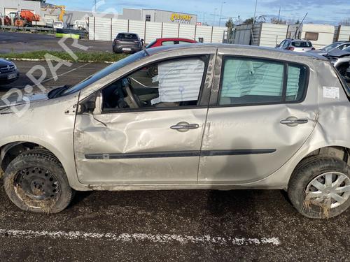 Fuse box RENAULT CLIO III (BR0/1, CR0/1) 1.4 16V | BP33011596E1 - Image 10