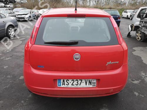 Right front fog light FIAT GRANDE PUNTO (199_) 1.3 D Multijet | BP25538661C31 