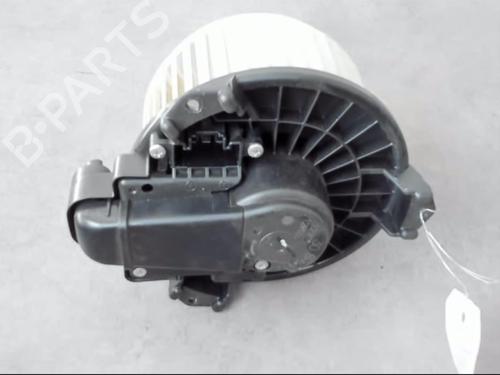 Gebläsemotor für TOYOTA YARIS (_P9_) 1.4 D-4D (NLP90_, NLP90R) (90 hp) 25553205