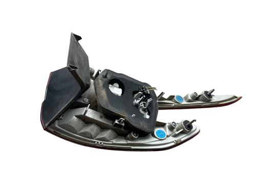 Used Right taillight Right taillight PEUGEOT 308 SW II (LC_, LJ_, LR_, LX_, L4_) 1.6 BlueHDi 120 (120 hp) 36256863 36256863