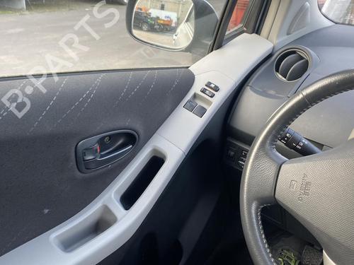 Left front window switch TOYOTA YARIS (_P9_) 1.0 VVT-i (KSP90_, KSP90R) | BP25581857I27 - Image 22