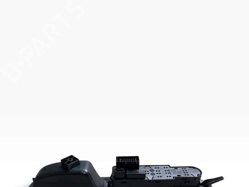 Used Left front window switch Left front window switch DS DS 3 (SA_) 1.6 BlueHDi 100 (SABHY0, SABHYT) (99 hp) 40172563 40172563