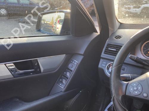 Radio MERCEDES-BENZ C-CLASS (W204) C 200 CDI (204.001) | BP25543600E6 