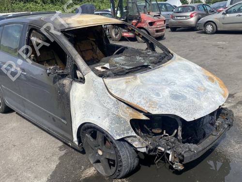 Rear bumper VW GOLF PLUS V (5M1, 521) 2.0 TDI 16V | BP25574045C8 
