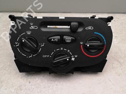 Used Climate control Climate control PEUGEOT 206+ (2L_, 2M_) 1.4 i (73 hp) 25554722 25554722