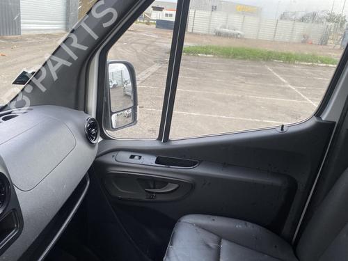 Left taillight MERCEDES-BENZ SPRINTER 3,5-t Van (B907, B910) 315 CDI RWD (907.631, 907.633, 907.635, 907.637) | BP38959989C34 - Image 12
