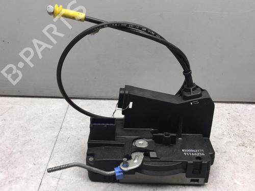 Used Front right lock RENAULT TRAFIC II Van (FL) 1.9 dCi 80 (FL0B) (82 hp) 25538168