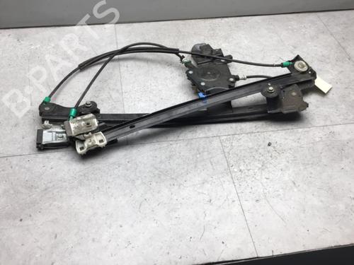 Rudehejsemekanisme Højre foran LAND ROVER FREELANDER I (L314) 2.0 Td4 4x4 (112 hp) 25581409