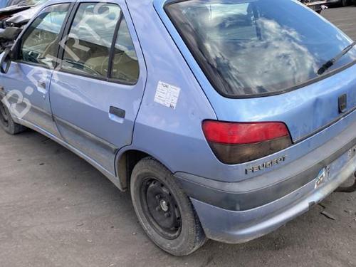 Left front door PEUGEOT 306 Hatchback (7A, 7C, N3, N5) 1.9 D | BP25548752C2