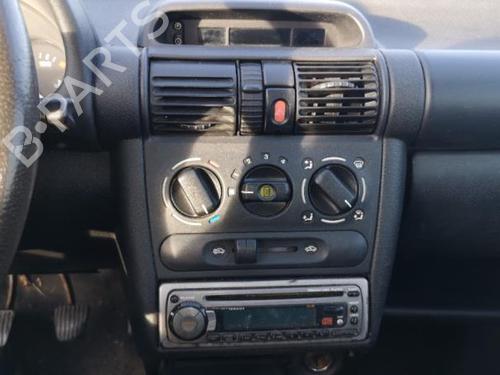 Højre baglygte OPEL CORSA B (S93) 1.0 i 12V (F08, F68, M68) | BP25576797C35 