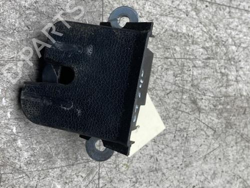Bakluke lås VW POLO V (6R1, 6C1) 1.0 (75 hp) 25571891