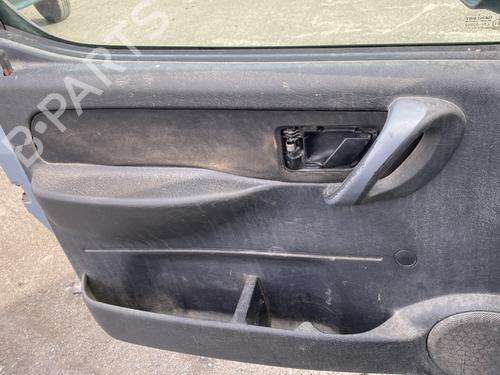 Front left interior door handle PEUGEOT PARTNER MPV (5_, G_) 2.0 HDI | BP25497588I13 - Image 24