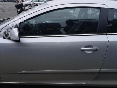 Used Parts OPEL ASTRA H GTC (A04) 1.9 CDTi (L08) 2501489