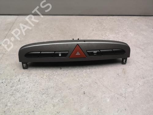 Used Warning switch Warning switch CITROËN C3 I (FC_, FN_) 1.4 HDi (68 hp) 25532304 25532304