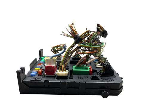 fuse-box-peugeot-308-i-4a_-4c_-2007-2008-2009-2010-2011-2012-2013-2014-2015-2016-32140469 main image