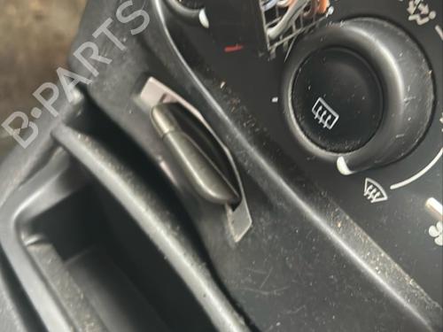 Left tailgate light RENAULT LAGUNA II (BG0/1_) 1.9 dCi (BG1A, BG1W, BG0G) | BP25715116C79 - Image 30