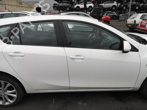 Rear wiper motor MAZDA 3 (BL) 1.6 MZ-CD (BL14) | BP25585173M102 - Image 4