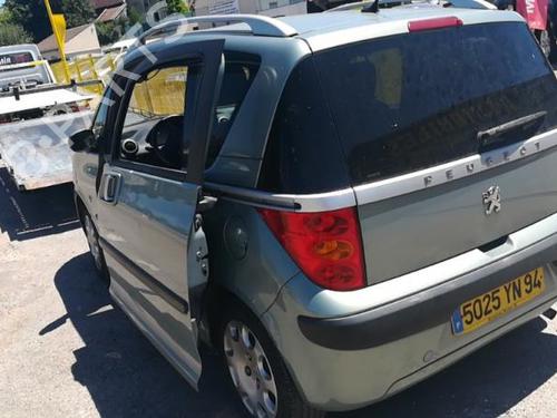 Right headlight PEUGEOT 1007 (KM_) 1.4 | BP25577429C29  - Image 15