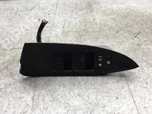 Used Left front window switch Left front window switch TOYOTA RAV 4 III (_A3_) 2.2 D 4WD (ALA30_, ALA30R) (136 hp) 25501939 25501939