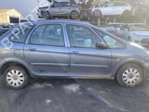 Left mirror CITROËN XSARA PICASSO (N68) 1.6 HDi | BP25552090C26