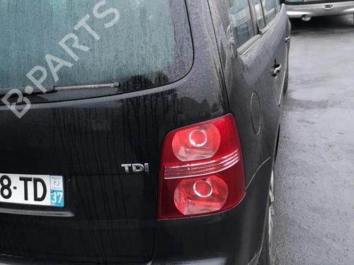 Radio VW TOURAN (1T1, 1T2) 1.9 TDI | BP25584983E6 