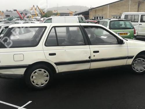 Used Parts PEUGEOT 405 II Break (4E)    2502957