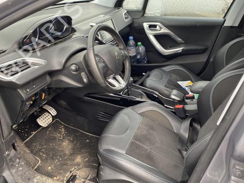 Venstre solskærm PEUGEOT 2008 I (CU_) 1.2 THP 110 / PureTech 110 | BP25739439I1