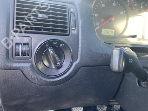 Left front window switch VW GOLF IV (1J1) 1.9 TDI | BP30520965I27 - Image 9