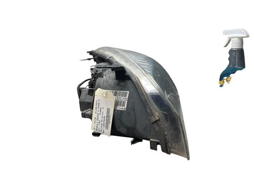 left-headlight-renault-megane-iii-hatchback-bz01_-b3_-2008-37472038 main image
