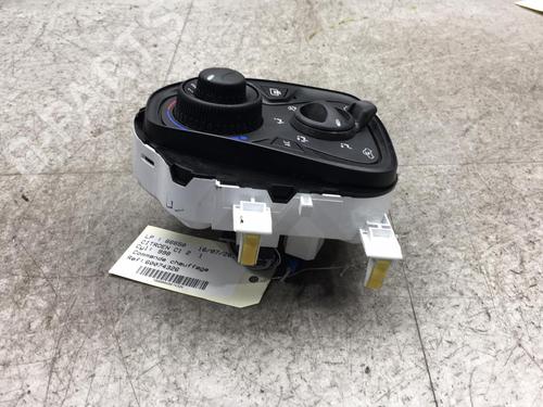 Used Climate control Climate control CITROËN C1 II (PA_, PS_) 1.0 VTi 72 (72 hp) 25580373 25580373