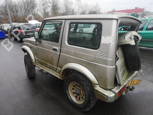 Front right window mechanism SUZUKI SAMURAI Closed Off-Road Vehicle (SJ_) 1.9 D All-wheel Drive | BP25525481C23 