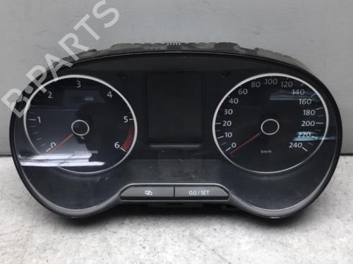 Used Instrument cluster VW POLO V (6R1, 6C1) 1.6 TDI (90 hp) 25514616