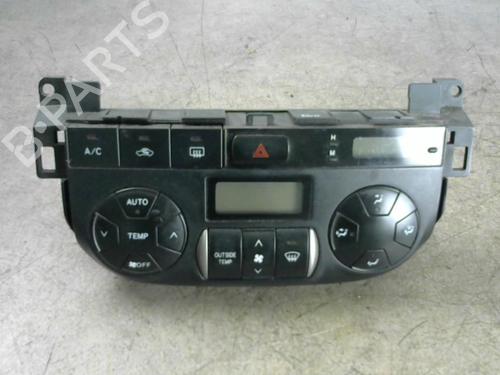 Used Climate control TOYOTA RAV 4 II (_A2_) 2.0 D 4WD (CLA20_, CLA21_, CLA20R, CLA21R) (116 hp) 25583388